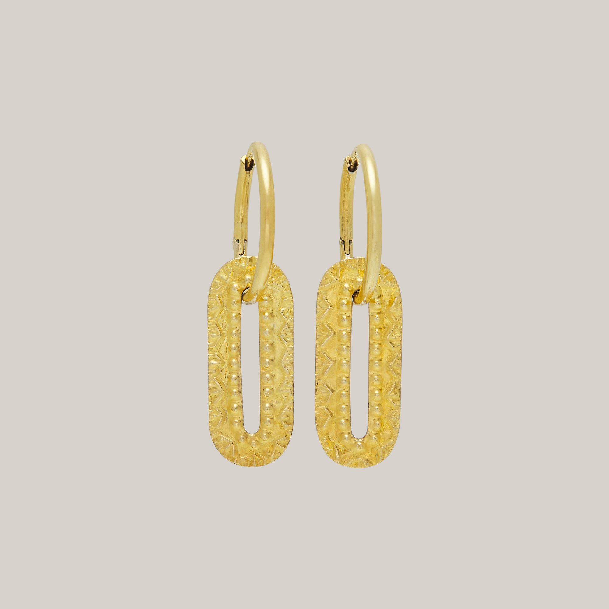 Everyday Hoop with Ripple Dangler